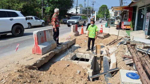 ทน.แม่สอด ลงพื้นที่ติดตามความคืบหน้า โครงการพัฒนาตามผังเมืองรวมเมืองแม่สอด อำเภอแม่สอด จังหวัดตาก