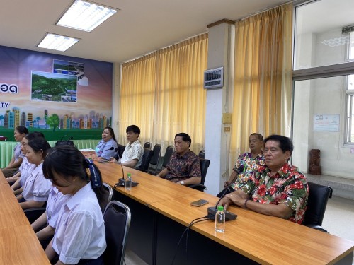 ทน.แม่สอด มอบใบประกาศเกียรติบัตร ผู้ผ่านการฝึกประสบการณ์ ด้านการแพทย์และสาธารณสุข คลินิกชุมชนอบอุ่นเทศบาลนครแม่สอด