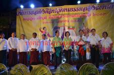 นักท่องเที่ยวชาวไทย ชาวพม่า และต่างชาติ นับ 10,000 คน ร่วมงาน แม่สอด – เมียวดี มิดไนท์สงกรานต์ เฟสติวัล 2013