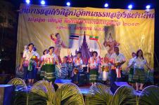 นักท่องเที่ยวชาวไทย ชาวพม่า และต่างชาติ นับ 10,000 คน ร่วมงาน แม่สอด – เมียวดี มิดไนท์สงกรานต์ เฟสติวัล 2013