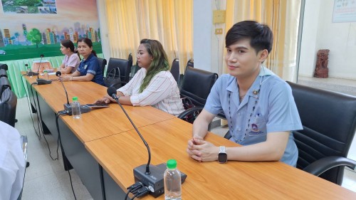 ทน.แม่สอด มอบใบประกาศเกียรติบัตรให้แก่นักเรียน โรงเรียนเทศบาลเฉลิมพระเกียรติฯ ผู้ผ่านการฝึกประสบการณ์ ด้านการแพทย์