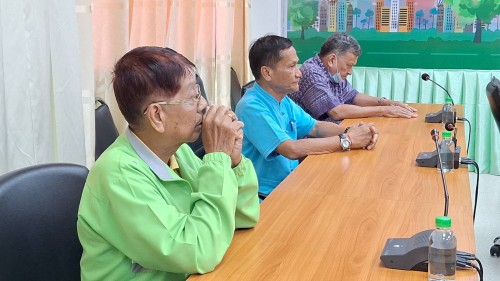 ทน.แม่สอด มอบใบประกาศเกียรติบัตรให้แก่นักเรียน โรงเรียนเทศบาลเฉลิมพระเกียรติฯ ผู้ผ่านการฝึกประสบการณ์ ด้านการแพทย์