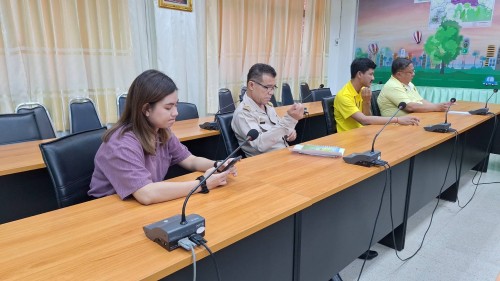 เทศบาลนครแม่สอด จัดประชุมกองช่างเพื่อติดตามความคืบหน้าโครงการที่มอบหมาย