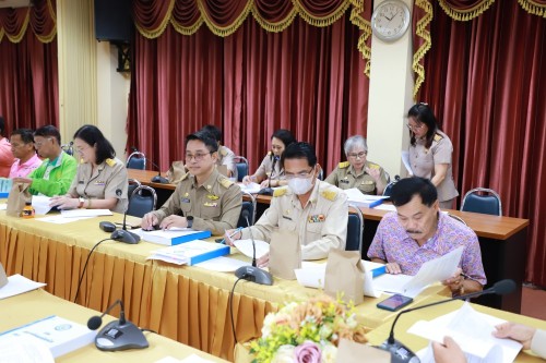 เทศบาลนครแม่สอด จัดประชุมพิจารณาร่างแผนพัฒนาท้องถิ่น (พ.ศ.2566 – 2570)