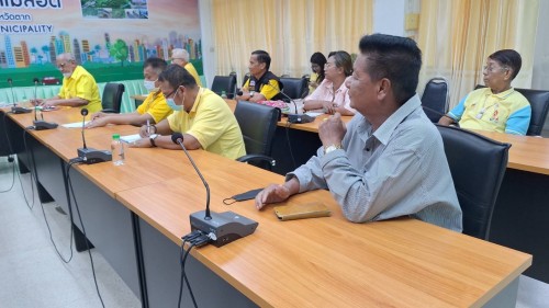 ทน.แม่สอด จัดประชุมวางแผนและลงพื้นที่สำรวจการปรับภูมิทัศน์สุสานบ้านเหนือ