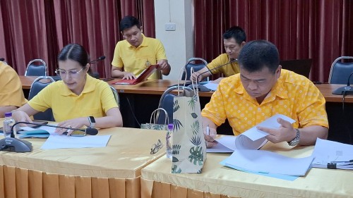 ทน.แม่สอด จัดประชุมคณะกรรมการคัดเลือกพนักงานเทศบาลให้ดำรงตำแหน่ง  ต่างสายงานจากตำแหน่งสายงานประเภททั่วไปให้ดำรงตำแหน่งสายงานประเภทวิชาการ ตำแหน่ง นักป้องกันและบรรเทาสาธารณภัย ระดับปฏิบัติการ ครั้งที่ 3/2567