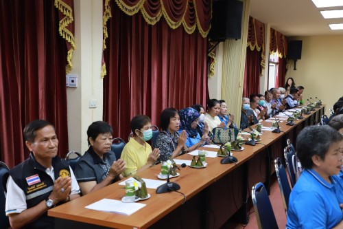 เทศบาลนครแม่สอด เข้าร่วมประชุมชมรมผู้สูงอายุเทศบาลนครแม่สอด