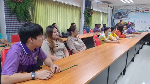 เทศบาลนครแม่สอด ประชุมหารือแนวทางการลอกท่อระบายน้ำ ถนนประสาทวิถี เพื่อป้องกันน้ำท่วมในช่วงฤดูฝน