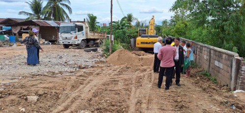 ทน.แม่สอด ลงพื้นที่ติดตามความคืบหน้าโครงการพัฒนาตามผังเมืองรวมเมืองแม่สอด อำเภอแม่สอด จังหวัดตาก