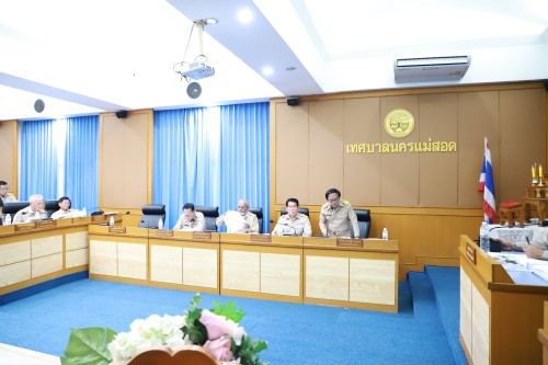 สภาเทศบาลนครแม่สอด ประชุมสภาเทศบาลนครแม่สอด สมัยสามัญ  สมัยที่ 2 ประจำปี 2567