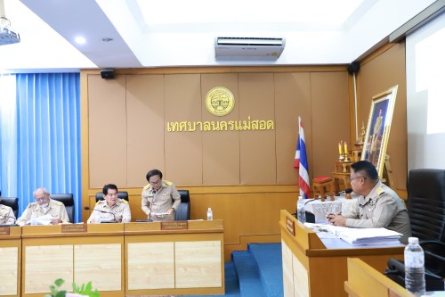สภาเทศบาลนครแม่สอด ประชุมสภาเทศบาลนครแม่สอด สมัยสามัญ  สมัยที่ 2 ประจำปี 2567