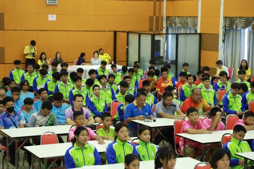 ทน.แม่สอด ให้โอวาทนักกีฬาที่เข้าร่วมการแข่งขันกีฬานักเรียนองค์กรปกครองส่วนท้องถิ่นรอบคัดเลือก ระดับภาคเหนือ ครั้งที่ 38 ประจำปีการศึกษา 2567 “นครเชียงรายเกมส์”