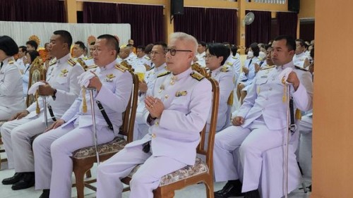 เทศบาลนครแม่สอด เข้าร่วมทำบุญตักบาตรถวายเป็นพระราชกุศล เนื่องในโอกาสวันเฉลิมพระชนมพรรษาสมเด็จพระนางเจ้าฯ พระบรมราชินี