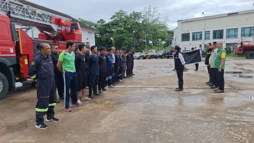 ทน.แม่สอด ลงพื้นที่เร่งแก้ไขและติดตามสถานการณ์น้ำในเขตเทศบาลนครแม่สอด