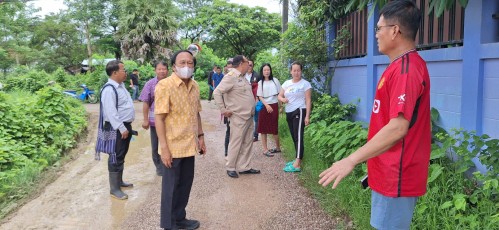 เทศบาลนครแม่สอด ลงพื้นที่ติดตามการเตรียมการก่อสร้างถนนและสำรวจพื้นที่ขุดลอกท่อระบายน้ำในเขตเทศบาลนครแม่สอด