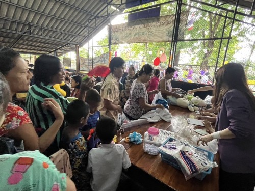 เทศบาลนครแม่สอด จัดกิจกรรมตลาดนัดปันสุข ครั้งที่ 4 ณ ชุมชนสักทอง