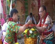 ประธานรัฐสภา (นายสมศักดิ์ เกียรติสุรนนท์)เปิดขบวนแห่สงกรานต์เทศบาลนครแม่สอด 