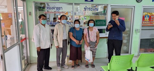 ทน.แม่สอด ลงพื้นที่เยี่ยมติดตามและพบปะประชาชนผู้มาใช้บริการ คลินิกชุมชนอบอุ่น