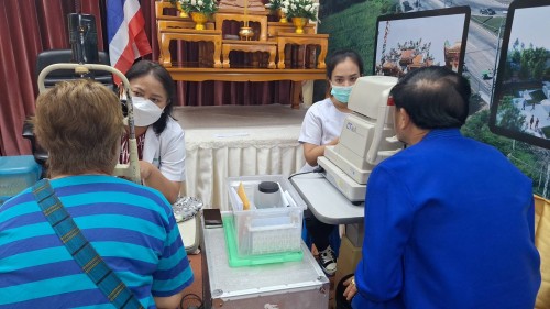 เทศบาลนครแม่สอด ร่วมเป็นเกียรติเยี่ยมชมการออกหน่วยคัดกรองดวงตาของโรงพยาบาลศุภมิตรสุพรรณบุรี 