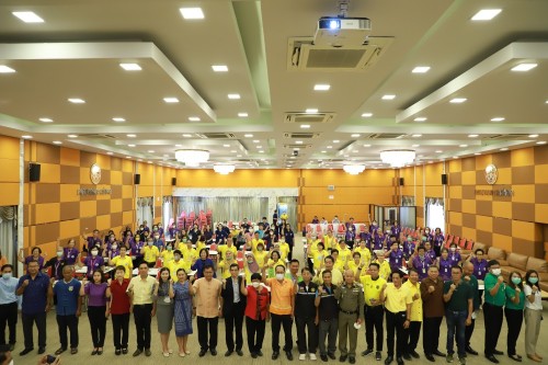 ทน.แม่สอด จัดโครงการฝึกอบรม “โครงการส่งเสริมสุขภาพผู้สูงอายุ สร้างจิตสดใส ร่างกายแข็งแรง” และ “โครงการพัฒนาศักยภาพผู้สูงอายุเทศบาลนครแม่สอด” ประจำปีงบประมาณ 2567