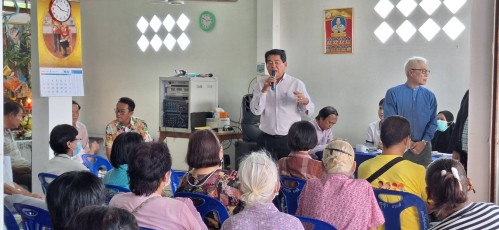 เทศบาลนครแม่สอด เข้าร่วมพิธีทอดผ้าป่าสามัคคี ชุมชนสันต้นปิน