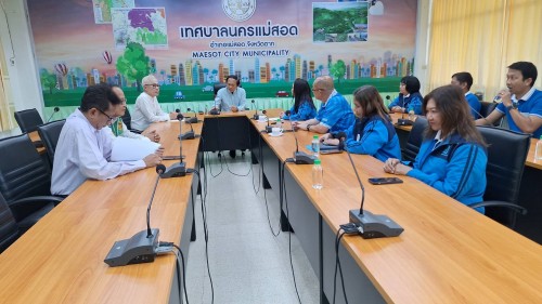 ทน.แม่สอด ร่วมให้การต้อนรับคณะจากการเคหะแห่งชาติ 