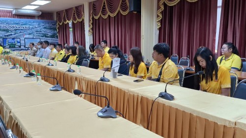 ทน.แม่สอด มอบนโยบายและให้โอวาทแก่พนักงานราชการโอนย้าย พนักงานจ้างตามภารกิจ และพนักงานจ้างทั่วไป 