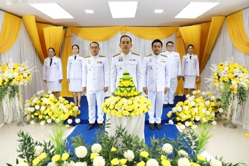 ทน.แม่สอด จัดให้มีการบันทึกเทปถวายพระพรชัยมงคล เนื่องในโอกาสมหามงคลที่พระบาทสมเด็จพระเจ้าอยู่หัวทรงเจริญพระชนมพรรษา 72 พรรษา