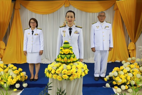 ทน.แม่สอด จัดให้มีการบันทึกเทปถวายพระพรชัยมงคลเนื่องในโอกาสมหามงคลที่พระบาทสมเด็จพระเจ้าอยู่หัวทรงเจริญพระชนมพรรษา 72 พรรษา