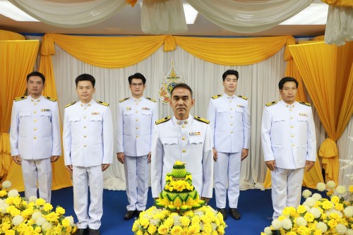 ทน.แม่สอด จัดให้มีการบันทึกเทปถวายพระพรชัยมงคลเนื่องในโอกาสมหามงคลที่พระบาทสมเด็จพระเจ้าอยู่หัวทรงเจริญพระชนมพรรษา 72 พรรษา