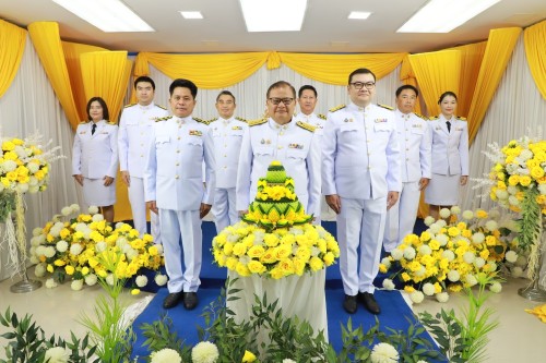 ทน.แม่สอด จัดให้มีการบันทึกเทปถวายพระพรชัยมงคลเนื่องในโอกาสมหามงคลที่พระบาทสมเด็จพระเจ้าอยู่หัวทรงเจริญพระชนมพรรษา 72 พรรษา
