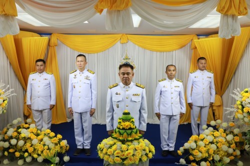 ทน.แม่สอด จัดให้มีการบันทึกเทปถวายพระพรชัยมงคลเนื่องในโอกาสมหามงคลที่พระบาทสมเด็จพระเจ้าอยู่หัวทรงเจริญพระชนมพรรษา 72 พรรษา