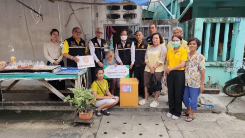 เทศบาลนครแม่สอด ลงพื้นที่มอบสิ่งของอุปโภคบริโภคให้แก่ผู้สูงอายุ ผู้พิการและผู้ยากไร้ ชุมชนดอนไชย