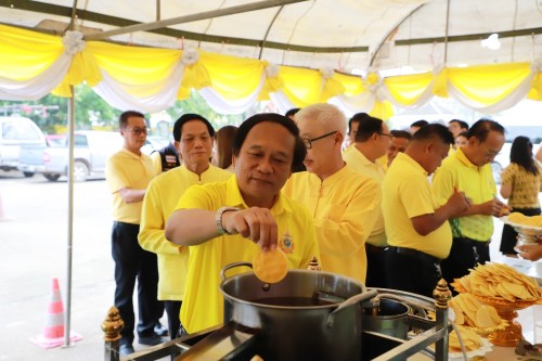 ทน.แม่สอด จัดพิธีหล่อเทียนจำนำพรรษา ประจำปี 2567