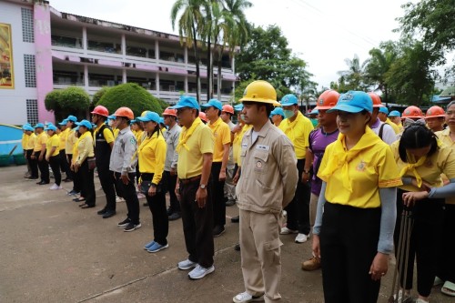 ทน.แม่สอด จัดกิจกรรมจิตอาสาพัฒนาปรับปรุงภูมิทัศน์เฉลิมพระเกียรติ พระบาทสมเด็จพระเจ้าอยู่หัว เนื่องในโอกาสพระราชพิธีมหามงคลเฉลิมพระชนมพรรษา 6 รอบ 28 กรกฎาคม 2567