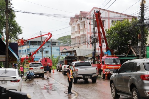 ทน.แม่สอด จัดกิจกรรมจิตอาสาพัฒนาปรับปรุงภูมิทัศน์เฉลิมพระเกียรติ พระบาทสมเด็จพระเจ้าอยู่หัว เนื่องในโอกาสพระราชพิธีมหามงคลเฉลิมพระชนมพรรษา 6 รอบ 28 กรกฎาคม 2567