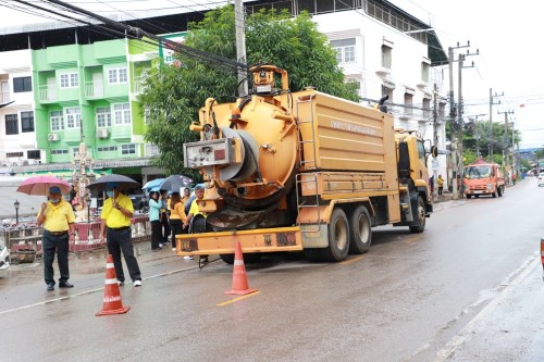 ทน.แม่สอด จัดกิจกรรมจิตอาสาพัฒนาปรับปรุงภูมิทัศน์เฉลิมพระเกียรติ พระบาทสมเด็จพระเจ้าอยู่หัว เนื่องในโอกาสพระราชพิธีมหามงคลเฉลิมพระชนมพรรษา 6 รอบ 28 กรกฎาคม 2567