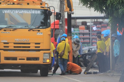 ทน.แม่สอด จัดกิจกรรมจิตอาสาพัฒนาปรับปรุงภูมิทัศน์เฉลิมพระเกียรติ พระบาทสมเด็จพระเจ้าอยู่หัว เนื่องในโอกาสพระราชพิธีมหามงคลเฉลิมพระชนมพรรษา 6 รอบ 28 กรกฎาคม 2567