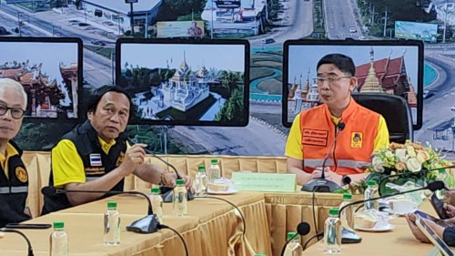 ทน.แม่สอด ลงพื้นที่ร่วมกับคณะรองผู้ว่าราชการจังหวัดตากและหน่วยงานภาครัฐฯ ติดตามสถานการณ์น้ำ ในพื้นที่เทศบาลนครแม่สอด