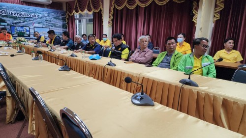 ทน.แม่สอด ลงพื้นที่ร่วมกับคณะรองผู้ว่าราชการจังหวัดตากและหน่วยงานภาครัฐฯ ติดตามสถานการณ์น้ำ ในพื้นที่เทศบาลนครแม่สอด