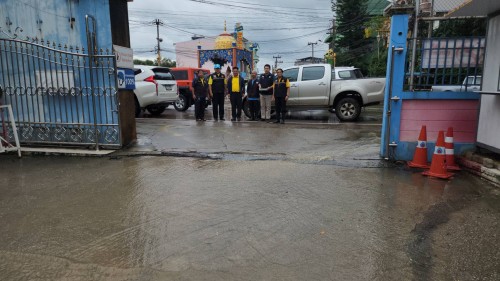 ทน.แม่สอด ลงพื้นที่ร่วมกับคณะรองผู้ว่าราชการจังหวัดตากและหน่วยงานภาครัฐฯ ติดตามสถานการณ์น้ำ ในพื้นที่เทศบาลนครแม่สอด