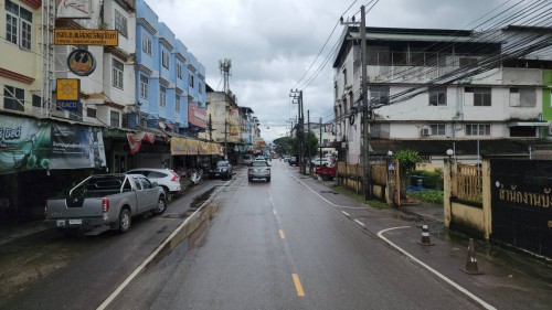 ทน.แม่สอด ลงพื้นที่ร่วมกับคณะรองผู้ว่าราชการจังหวัดตากและหน่วยงานภาครัฐฯ ติดตามสถานการณ์น้ำ ในพื้นที่เทศบาลนครแม่สอด