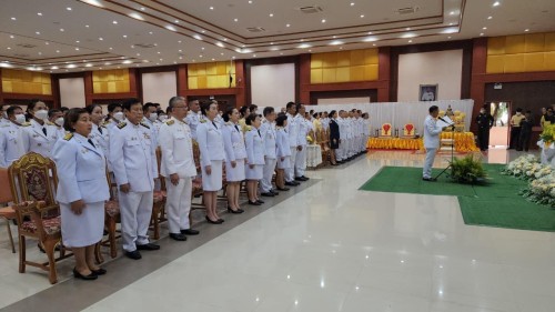 ทน.แม่สอด เข้าร่วมพิธีทำบุญตักบาตรถวายเป็นพระราชกุศล เนื่องในโอกาสวันเฉลิมพระชนมพรรษาพระบาทสมเด็จพระเจ้าอยู่หัว 28 กรกฎาคม 2567