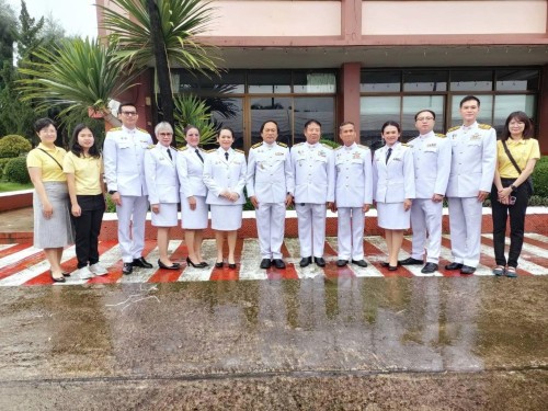 ทน.แม่สอด เข้าร่วมพิธีทำบุญตักบาตรถวายเป็นพระราชกุศล เนื่องในโอกาสวันเฉลิมพระชนมพรรษาพระบาทสมเด็จพระเจ้าอยู่หัว 28 กรกฎาคม 2567