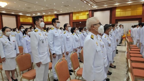 ทน.แม่สอด เข้าร่วมพิธีทำบุญตักบาตรถวายเป็นพระราชกุศล เนื่องในโอกาสวันเฉลิมพระชนมพรรษาพระบาทสมเด็จพระเจ้าอยู่หัว 28 กรกฎาคม 2567