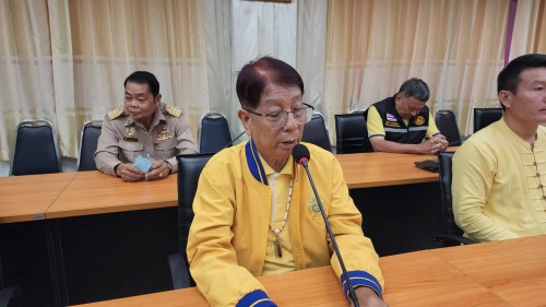 ทน.แม่สอด มอบโอวาทแก่นักเรียนโรงเรียนเทศบาลวัดชุมพลคีรี ตัวแทนเข้าร่วมการแข่งขันสวดมนต์หมู่สรรเสริญพระรัตนตรัย ทำนองสรภัญญะ ประเภททีม 5 คน ประจำปี 2567 ระดับประเทศ