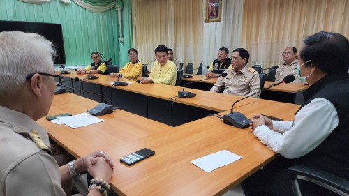 ทน.แม่สอด มอบโอวาทแก่นักเรียนโรงเรียนเทศบาลวัดชุมพลคีรี ตัวแทนเข้าร่วมการแข่งขันสวดมนต์หมู่สรรเสริญพระรัตนตรัย ทำนองสรภัญญะ ประเภททีม 5 คน ประจำปี 2567 ระดับประเทศ