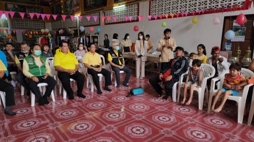 ทน.แม่สอด จัดกิจกรรมตลาดนัดปันสุข ครั้งที่ 5 ณ ศาลาเฉลิมพระเกียรติ วัดตรีรัตนาราม 
