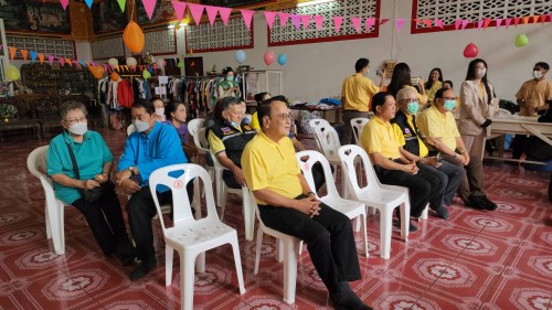 ทน.แม่สอด จัดกิจกรรมตลาดนัดปันสุข ครั้งที่ 5 ณ ศาลาเฉลิมพระเกียรติ วัดตรีรัตนาราม 