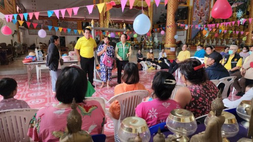 ทน.แม่สอด จัดกิจกรรมตลาดนัดปันสุข ครั้งที่ 5 ณ ศาลาเฉลิมพระเกียรติ วัดตรีรัตนาราม 